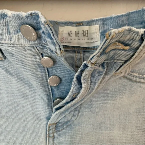 FREE PEOPLE We The Free Daisy Chain Denim Lace Shorts Distressed Boho Size 24 - Picture 8 of 14